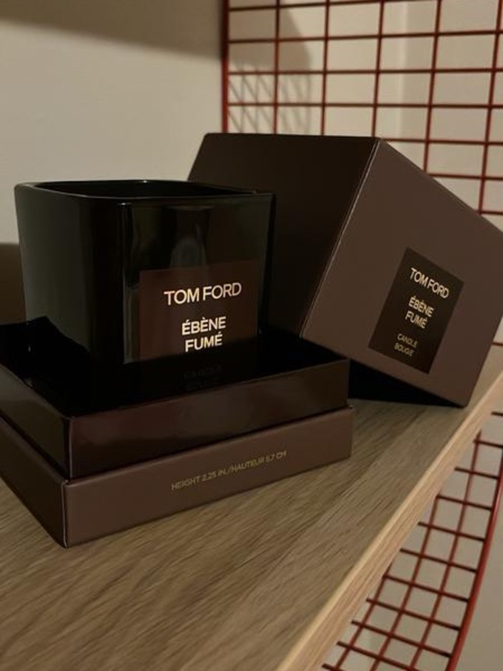 TOM FORD Ébène Fumé Scented Candle New in box!5.7 cm GWP